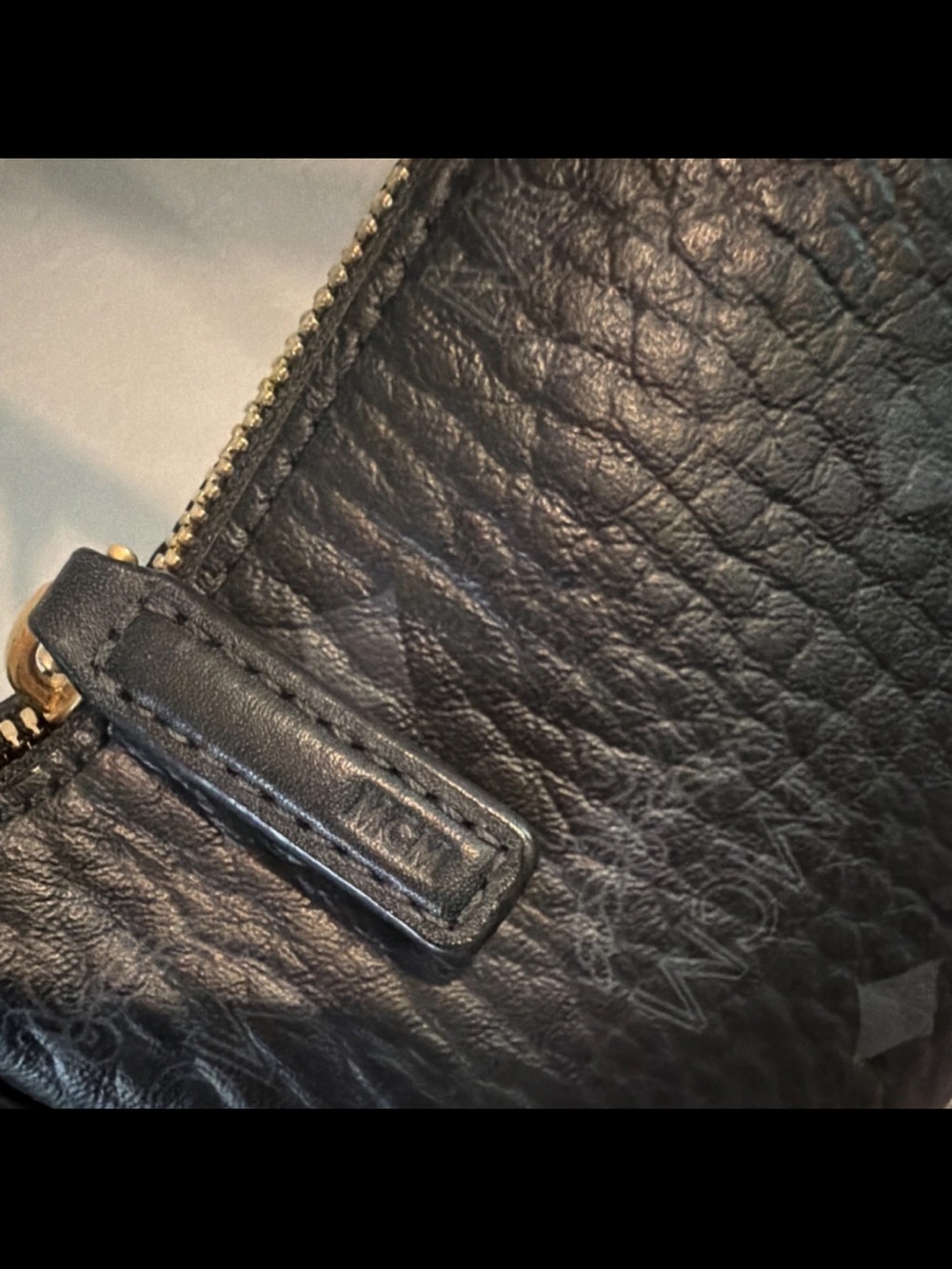MCM Aren Visetos Monogram Print Shoulder Bag Black Pebble Leather Gray Logo COA - Picture 6 of 16